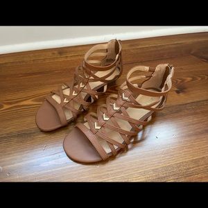 apt. 9 gladiator sandals